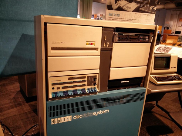 PDP-11/70 LCM+L